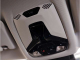 【MINISOSコール】車両の衝突や転を検知した際やエアバッグが展開するような深刻な事故が発生した際に、車両標準装備の専用通信機器から自動的にSOSコールを発信するシステムです。24時間対応可能です!