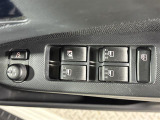 【パワーウインドウ】運転席のスイッチで、各席の窓ガラスの開閉ができます!あると便利ですよね!