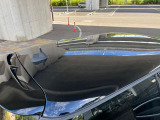 ミニ クーパーS 17インチAWのルーフ写真です。車体上部も確認できるよう撮影しています。 写真30/46。