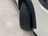タイヤサイズは225/50R18!残り溝は5ミリ程度です!