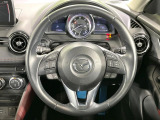 【純正革巻きステアリング】上質な革を使用することで、手にしっかり馴染みとても運転しやすいハンドルです♪