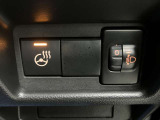 【運転席インパネスイッチ】ステアリングヒーター、光軸調整ダイヤル