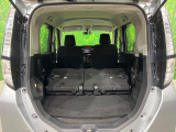 普段のお買い物や通勤、送迎等に十分な荷室スペースを確保しております。セカンドシートを倒すと、大きな荷物の積載も可能です♪