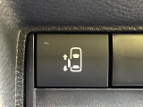 【パワースライドドア】スマートキーや運転席のスイッチでスライドドアの開閉が可能♪電動だから力を入れてドアを開ける必要が無く、小さいお子様でも、重い荷物を持っている時もラクに開け閉めできます♪