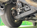 お車を安心してお乗りいただく為には、足回りの定期点検が欠かせません。サービスサポート(有償保証)では無料点検もご提供しており、安心のカーライフをお過ごしいただけるサポート体制が整っています。