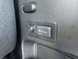 AC100V・1500W電源搭載。キャンプや車中泊などアウトドアシーンで活躍します。災害時の非常用電源としても便利です。