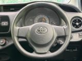インテリアに合わせたデザインのステアリングは、運転される方のことも考え、運転しやすい形状、大きさです。是非一度、実際に触ってお確かめください。