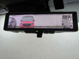 スマートルームミラー★車両後方のカメラ映像をミラー面に移して、いつでもクリアな後方視界を確保します♪
