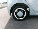 車体にぴったりの純正ホイールです。