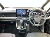 この車で色んな場所へドライブに出かけてみませんか。
