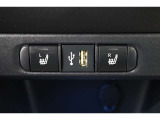 運転席と助手席には寒い日の肩や腰、冷えやすい下肢を温めてくれるシートヒーターが付いております!