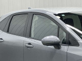 プラスチックバイザーがない分デザインもすっきり★洗車の時の窓拭きもラクラクです!