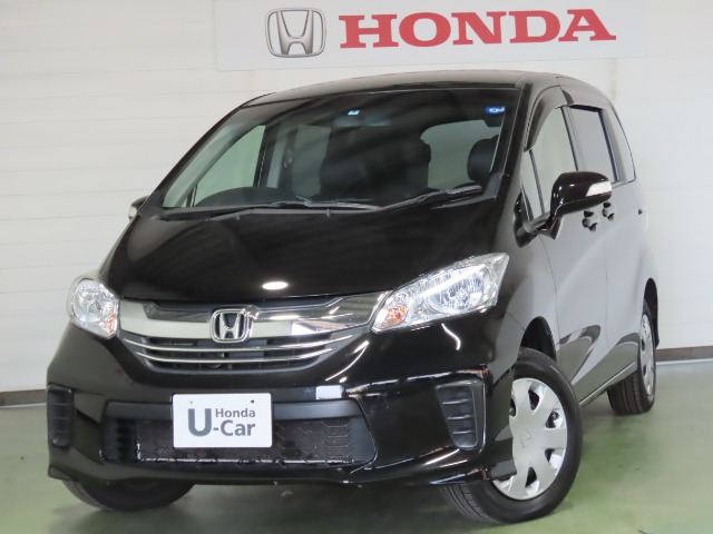 フリード 1.5 G プレミアムエディション 4WD