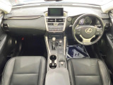 NX 200t バージョンL 