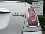 ミニ クーパーSの細部まで分かりやすく撮影。車両状態について丁寧にご説明します。