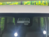 【スズキ セーフティサポート】走行中に前方の車両等を認識し、衝突しそうな時は警報とブレーキで衝突回避と被害軽減をアシスト。より安全にドライブをお楽しみいただけます。