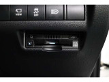 ETC機能に加え、渋滞回避支援や安全運転支援のサービスが受けられるETC2.0を装備!