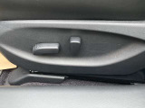 【電動シ-ト】運転席・助手席高級車の必須装備ですね!