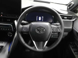各操作スイッチなどもハンドルから手を放すことなく操作可能で安全運転に支援いたします!