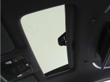 【ツインサンルーフ】サンルーフ装備車両!高級感もアップ、大人気オプション解放感溢れる快適なドライブをお楽しみください♪