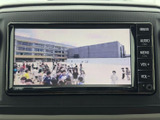 停車中に画面でテレビ映像を視聴でき、休憩時間などのひとときを過ごす際にも便利です。見やすい画面で映像を楽しめる装備として、日常の使い勝手を広げます。