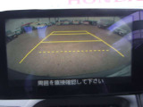 バックカメラ:後方確認がラクにできるので駐車も安心