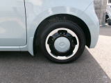 車体にぴったりの純正ホイールです。