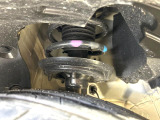 お車を安心してお乗りいただく為には、足回りの定期点検が欠かせません。サービスサポート(有償保証)では無料点検もご提供しており、安心のカーライフをお過ごしいただけるサポート体制が整っています。
