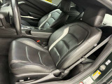 私たちは、お客様のこだわりに合ったお車をご提案します。ジースクエア=車のあるライフスタイルを演出するセレクトショップです。