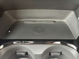 置くだけ充電も標準装備をしております♪