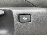 当店のお車をご覧いただきましてありがとうございます。お車についてのご質問やお見積りのご依頼、ご購入にあたってのご相談などは無料電話(0078-6002-312860)にお気軽にお問い合わせ下さい!