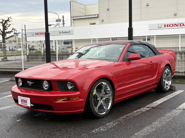 マスタングコンバーチブル V8 GT プレミアム