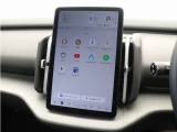 お気に入りのアプリをGoogle Playでダウンロードして、Googleアシスタントによるハンズフリー操作でお楽しみください。音楽配信サービスやポッドキャストなどの再生も、音声だけで自由自在です。
