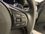 ステアリングスイッチで、手元で安全にオーディオ操作可能。