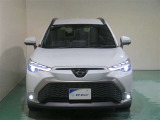 明度の高いLEDヘッドライトで、夜間の運転も安心です。