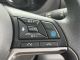 ◆◆◆プロパイロット【同一車線運転支援技術】搭載。高速道路でドライバーに代わってアクセル、ブレーキ、ステアリングを自動制御します。