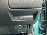 安心装備も充実です!衝突被害軽減ブレーキ&VDC(横滑り防止機能)&LDW(車線逸脱警報)