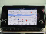 Nissan Connectナビゲーションシステムが装着されてます。
