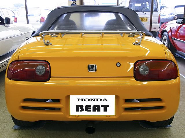 中古車 ホンダ ビート コンバーチブル カマロイエローの小粋な可愛いビート の中古車詳細 68 091km 10カマロ イエロー 神奈川県 122万円 中古車情報 中古車検索なら 車選びドットコム 車選び Com