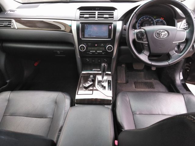 中古車 トヨタ カムリハイブリッド 2 5 レザーパッケージ メモリーナビ ワンセグtv 純正aw 150 の中古車詳細 36 000km ブラック 千葉県 100万円 中古車情報 中古車検索なら 車選びドットコム 車選び Com