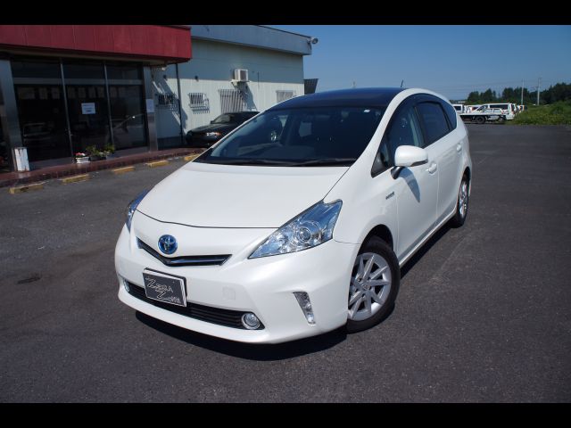 中古車 トヨタ プリウスa 1 8 S 支払総額70万円 税込 Tチェーン ガラスルーフ ナビ Tv の中古車詳細 118 000km パールホワイト 茨城県 60万円 中古車情報 中古車検索なら 車選びドットコム 車選び Com